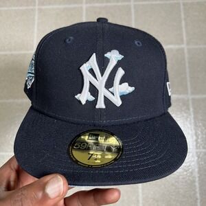 NY YANKEES 1996 WORLD SERIES NEW ERA COMIC CLOUD 59FIFTY FITTED HAT NAVY  7 1/4